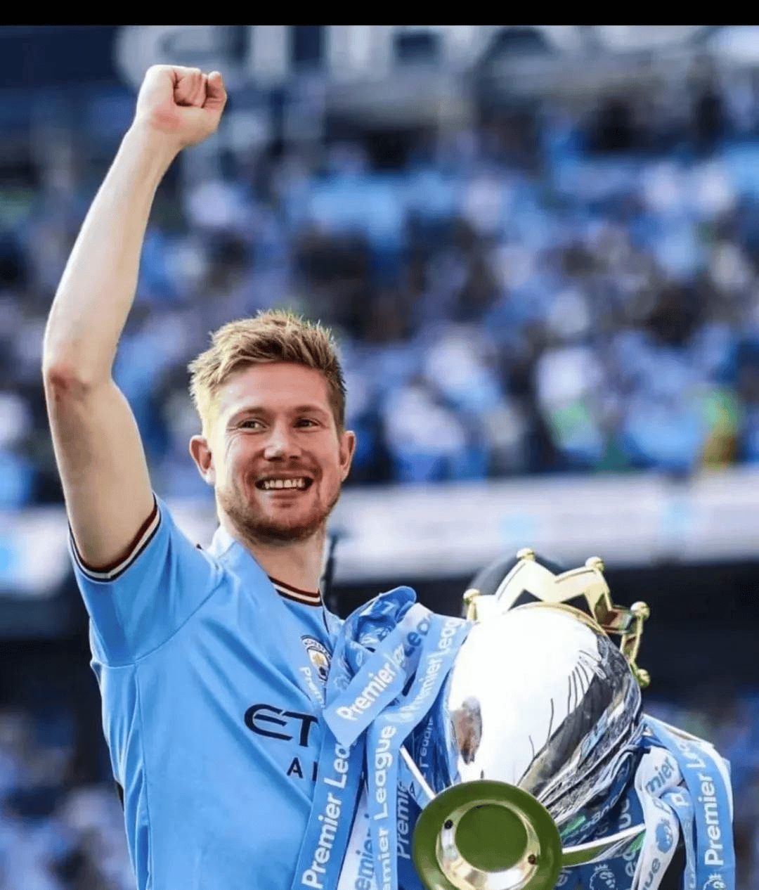 送别队长，浙江球迷打出两幅tifo致敬弗兰克