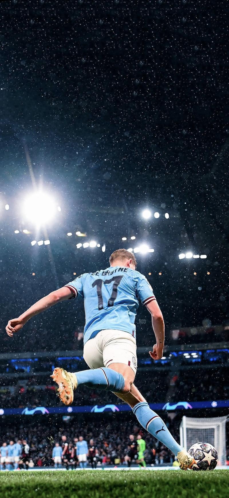 国米阿切尔比第30分钟伤退