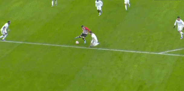 欧冠半场：布兰特、阿利萨米破门，多特1-1博德闪耀